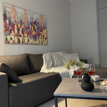 Green&Grey Apartment Kavala Exterior photo