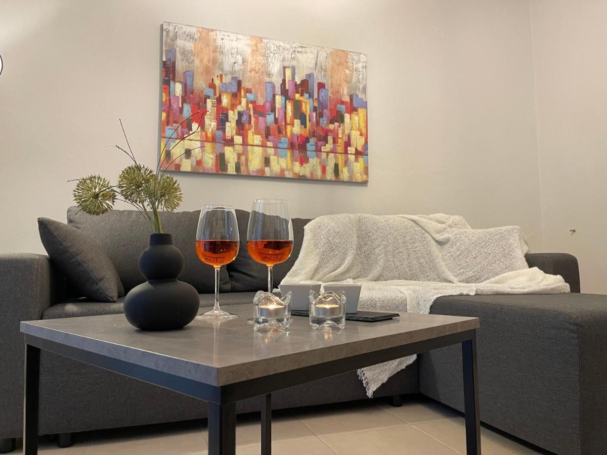 Green&Grey Apartment Kavala Exterior photo
